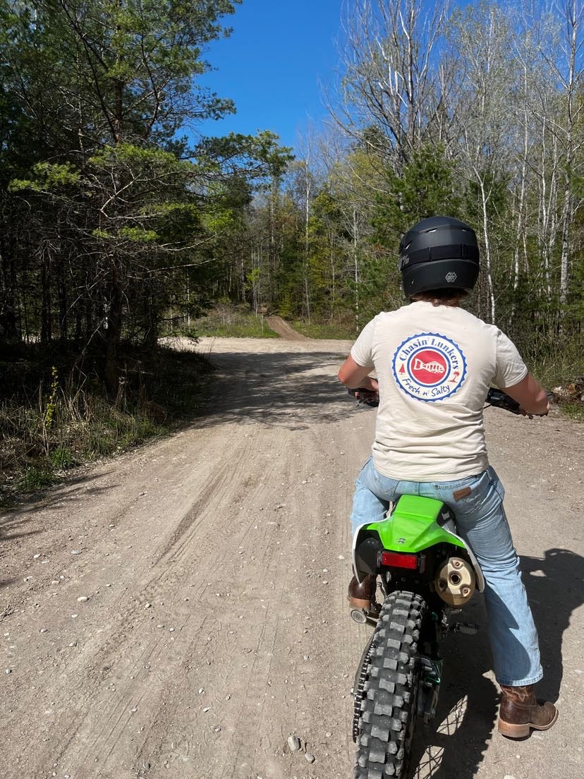 "Chasin' Lunkers" Classic "Soft-Style" T-shirt (Men)